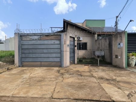Casa-Térrea em Nova Campo Grande