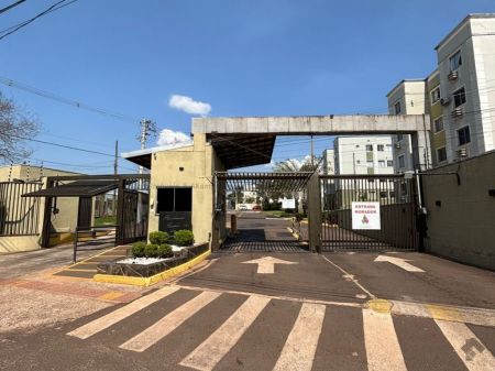 Apartamento em Pioneiros