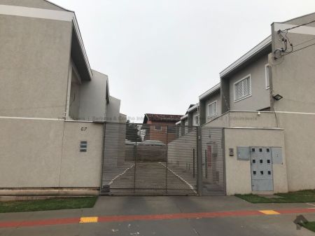 Sobrado-Condomínio em Jardim Bela Vista