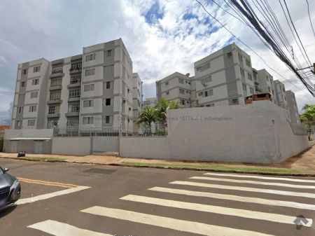 Apartamento em Vila Carvalho