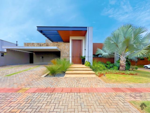 Casa-Térrea-Condomínio 4 dormitórios 6 vagas à Venda em Residencial Alphaville III, Campo Grande MS