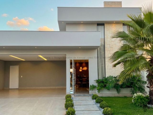Casa-Térrea-Condomínio 3 dormitórios 4 vagas à Venda em Residencial Alphaville III, Campo Grande MS