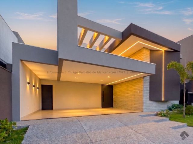 Casa-Térrea-Condomínio 3 dormitórios 4 vagas à Venda em Residencial Alphaville II, Campo Grande MS