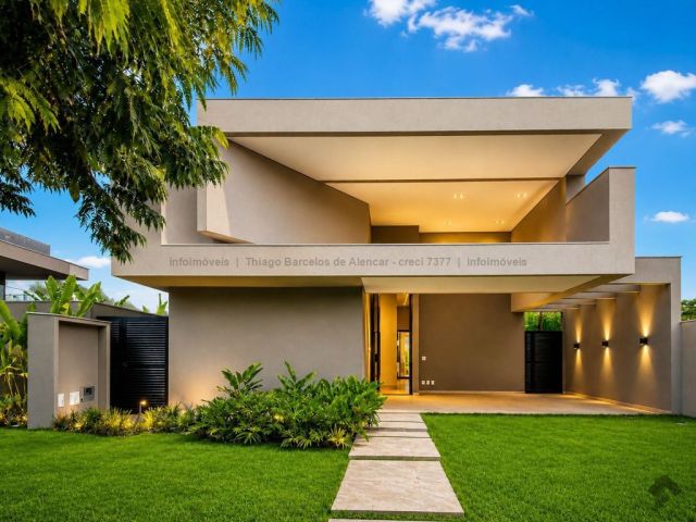 Casa-Térrea-Condomínio 3 dormitórios 3 vagas à Venda em Residencial Alphaville III, Campo Grande MS