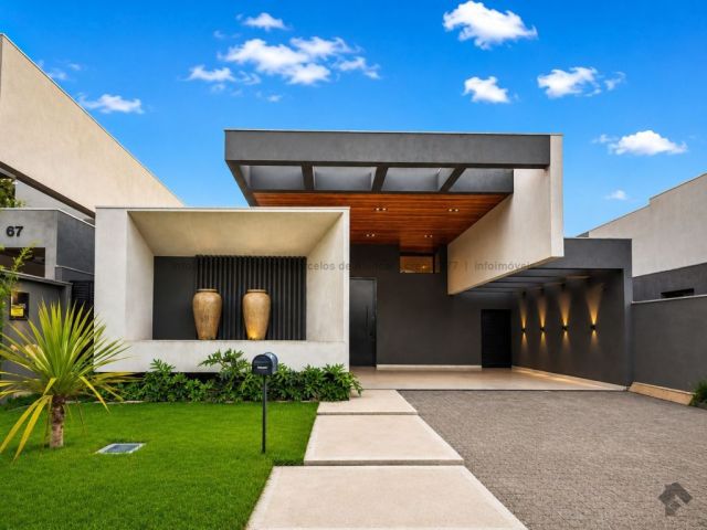 Casa-Térrea-Condomínio 4 dormitórios 4 vagas à Venda em Residencial Alphaville II, Campo Grande MS