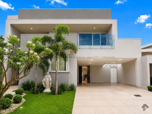 Sobrado-Condomínio 4 dormitórios à Venda em Pq. Residencial Damha II, Campo Grande MS